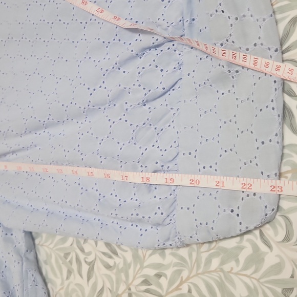 NWT Do + Be asymmetrical eyelet top  Large - Picture 10 of 11